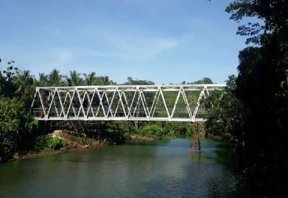Jembatan Cipari